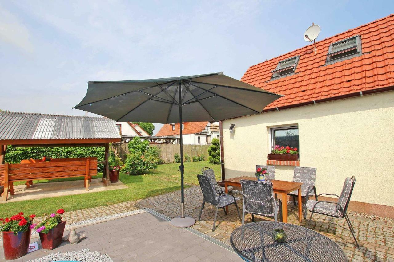 Ferienhauser Mit Pool Kummerow Schw 1010 Buitenkant foto